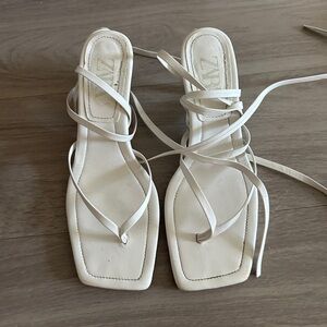 Zara Women's Cream Lace-Up Sandals